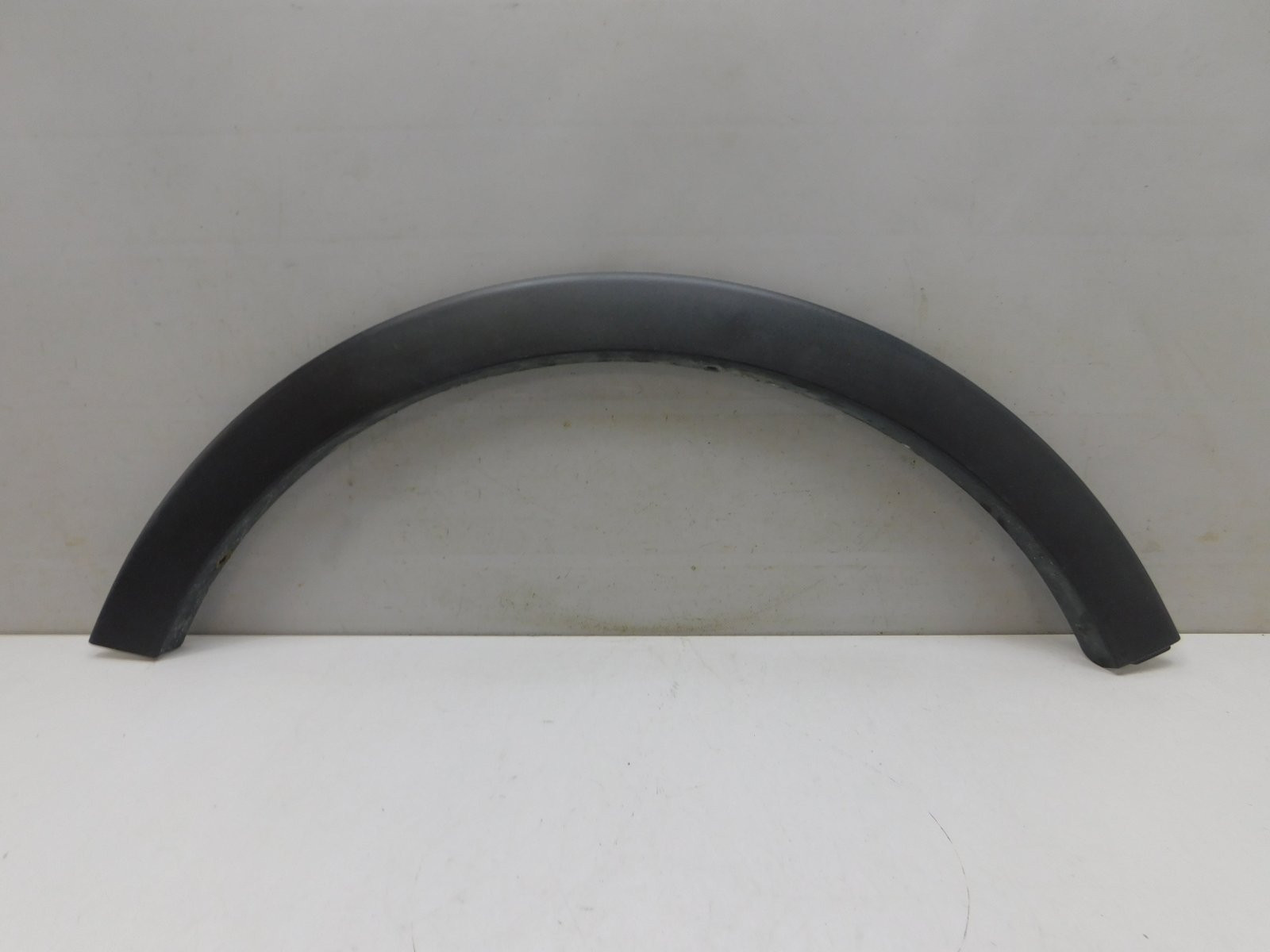 Накладка крыла заднего  левого Ssang Yong New Actyon 2010>