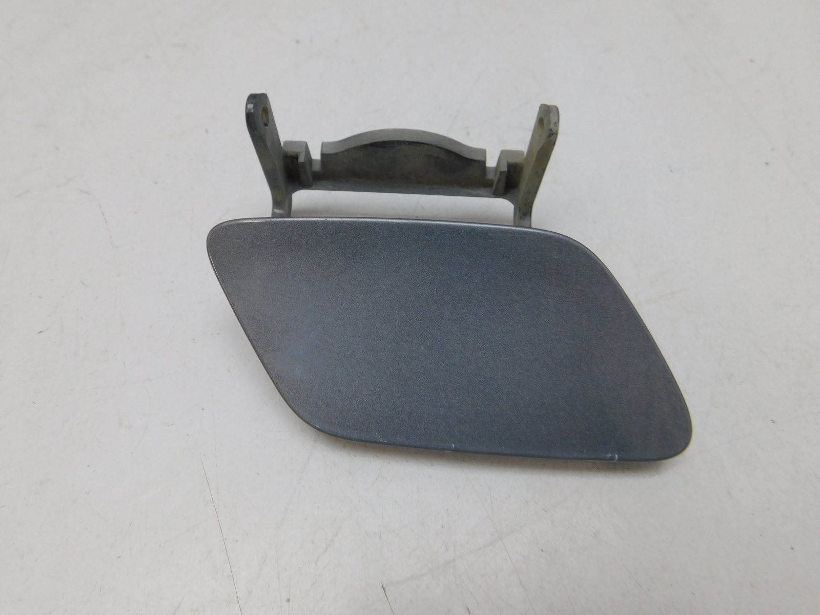 Крышка омывателя фары Audi Q5 2008-2017