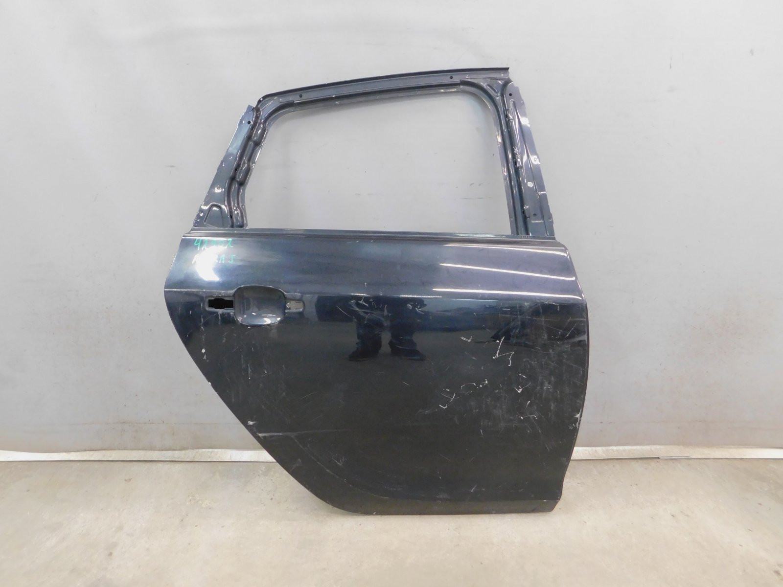 Дверь задняя правая Opel Astra J 2010>