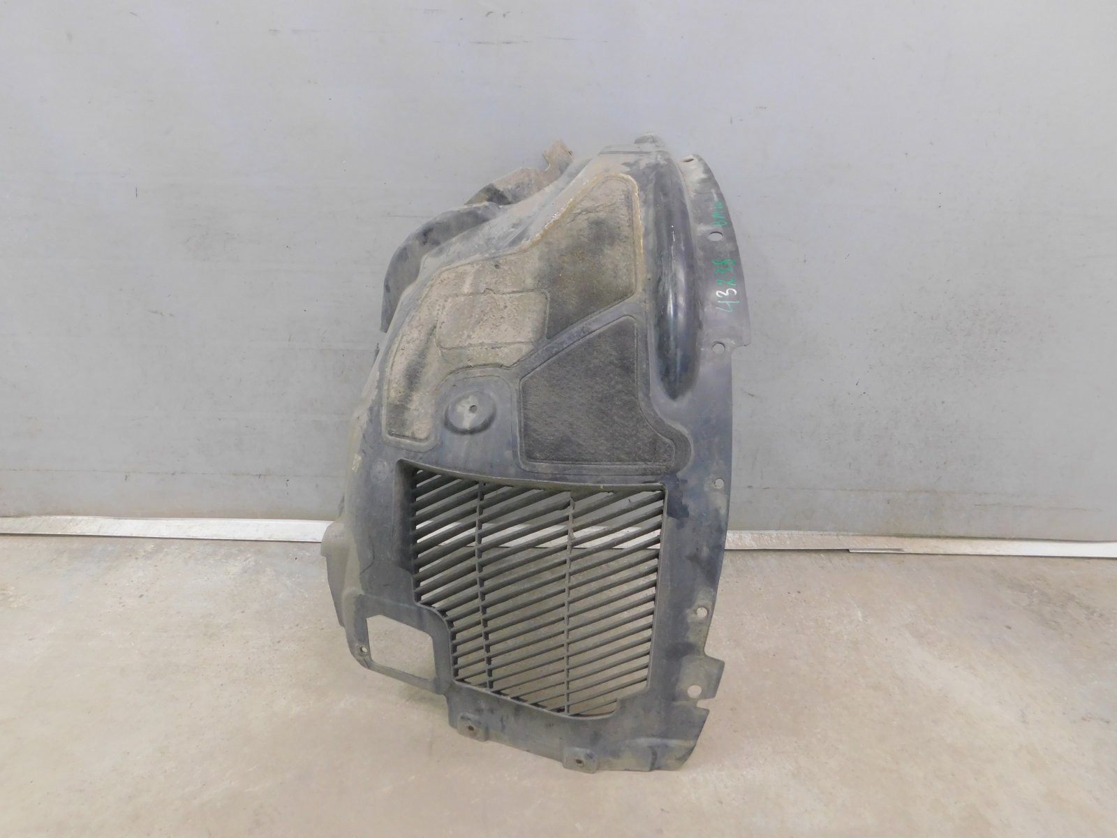 Локер передний левый BMW X5 F15 2013-2018