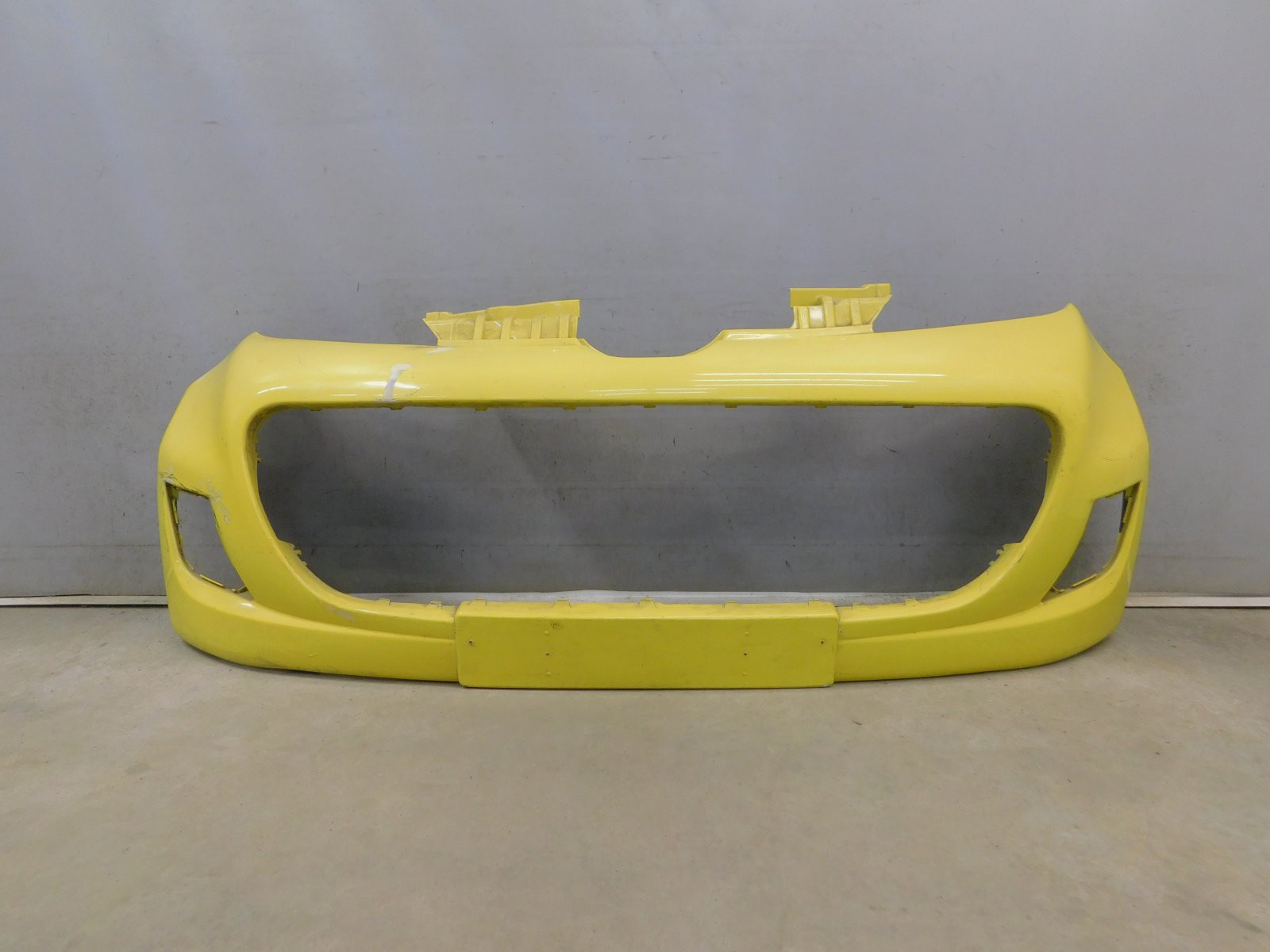 Бампер передний Peugeot 107 2006>