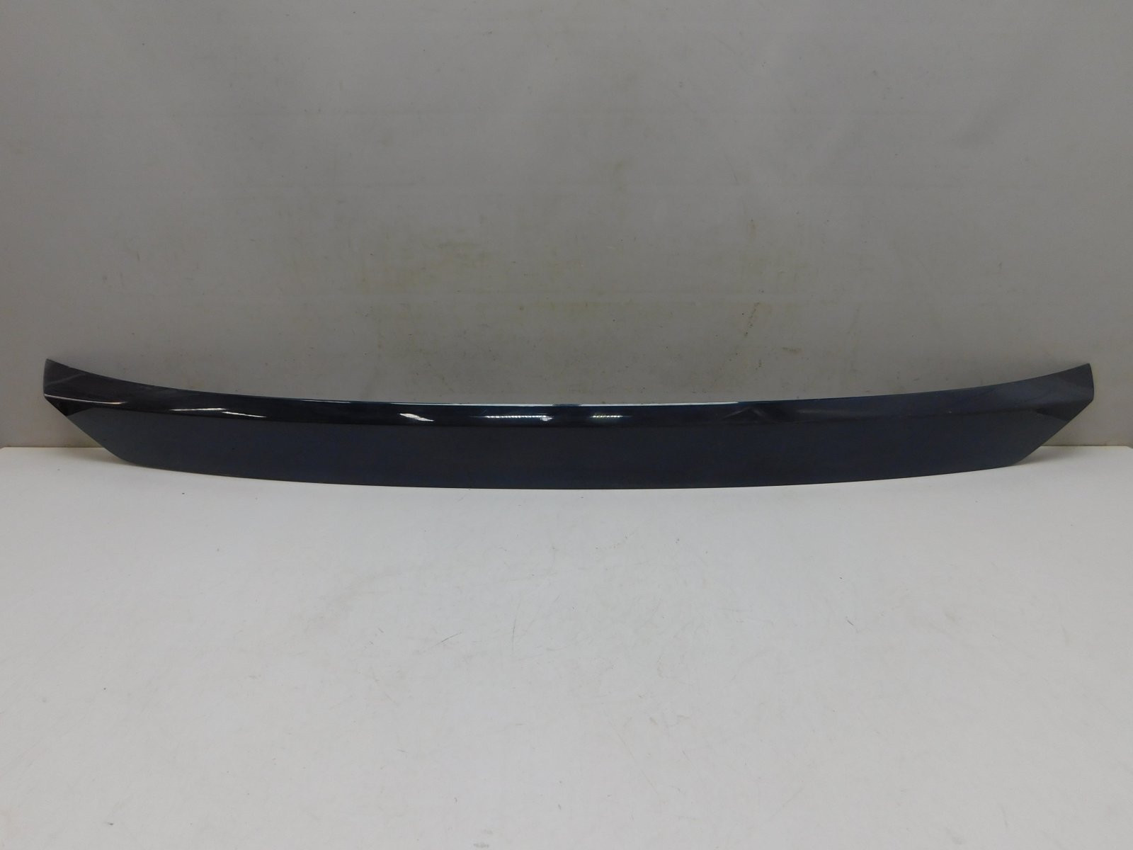 Накладка двери багажника Toyota RAV 4 2013-2019