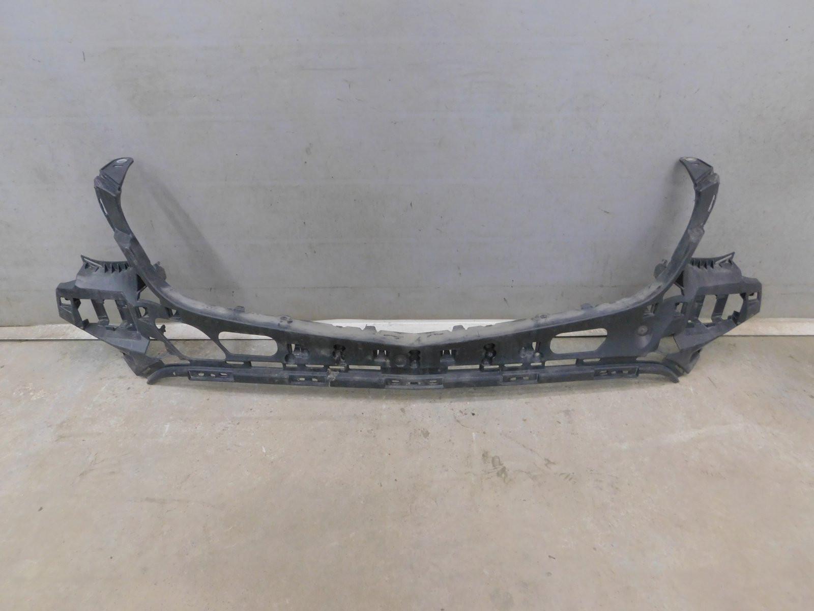 Кронштейн переднего бампера Mercedes-Benz GLC-Class X253 2015>