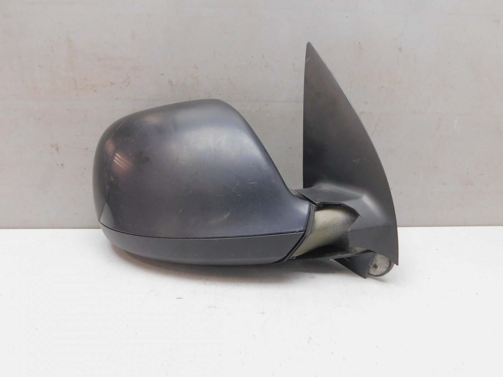 Зеркало правое электрическое Volkswagen Amarok 2010>