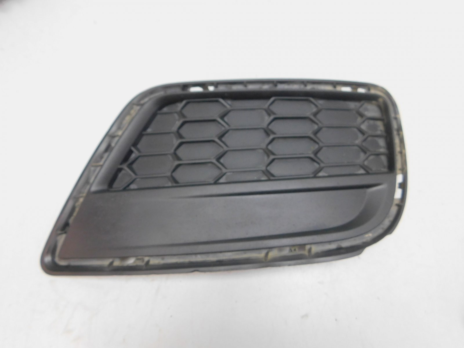 Решетка в бампер правая BMW X3 F25 2010>