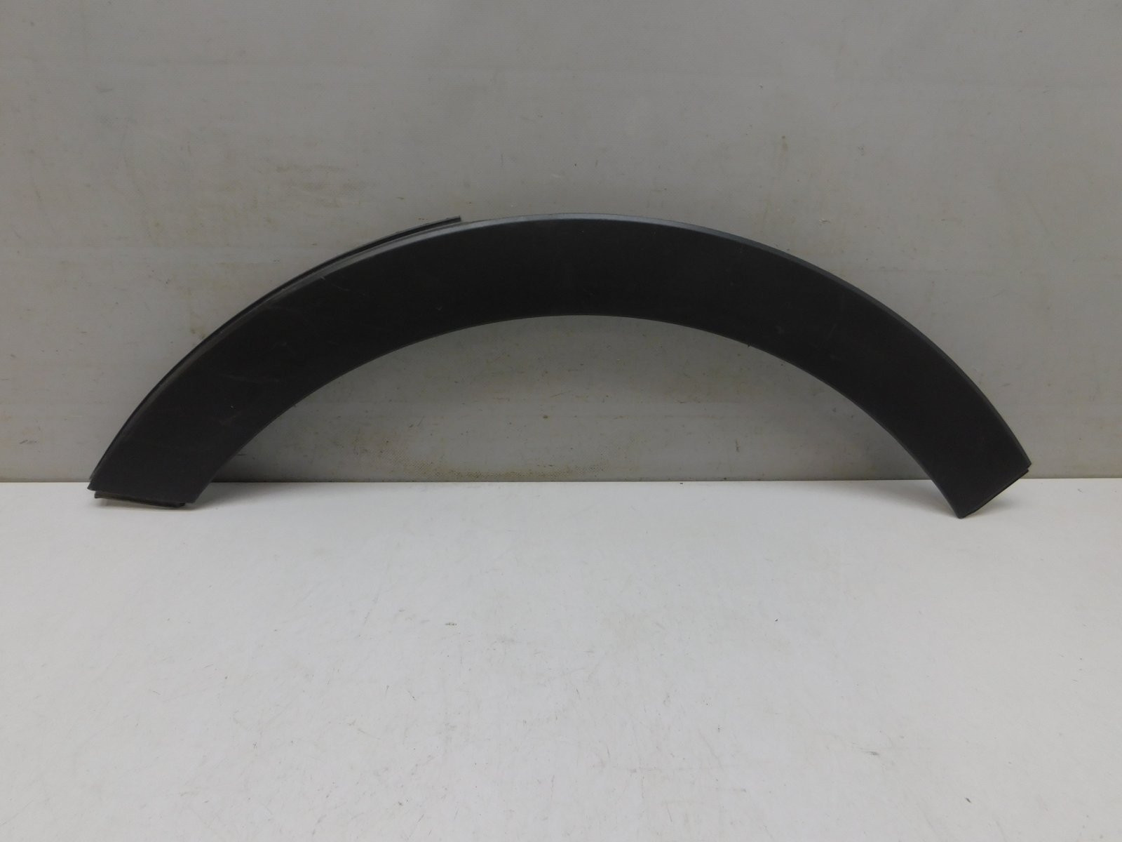 Накладка крыла заднего  левого Hyundai Creta 2016>