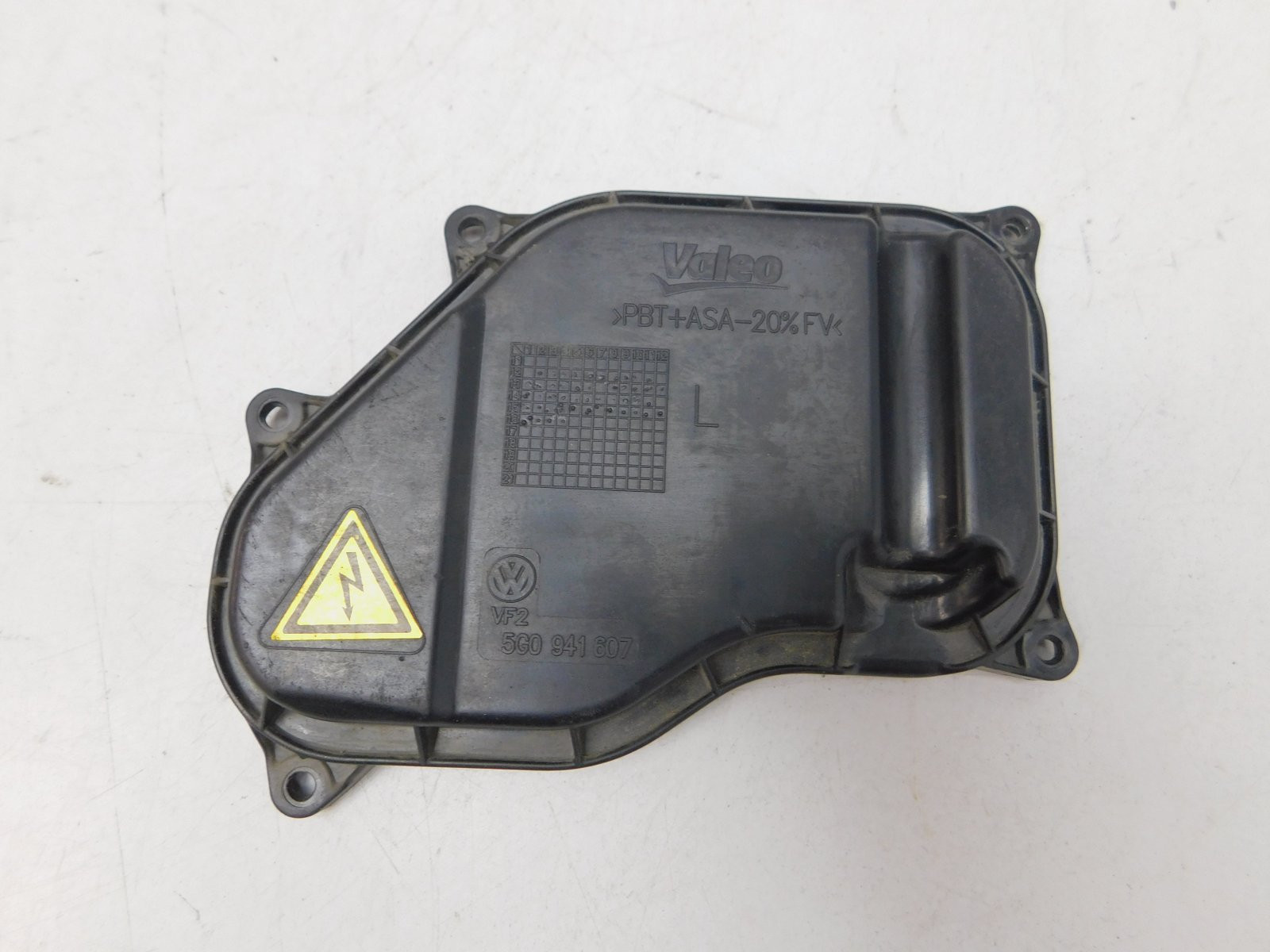 Крышка фары Volkswagen Golf VII 2012>