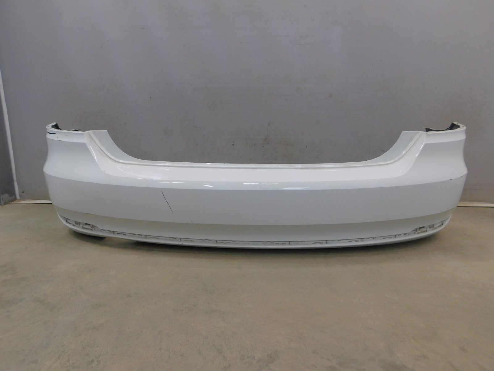 Бампер задний Volkswagen Polo Sedan 2011-2020