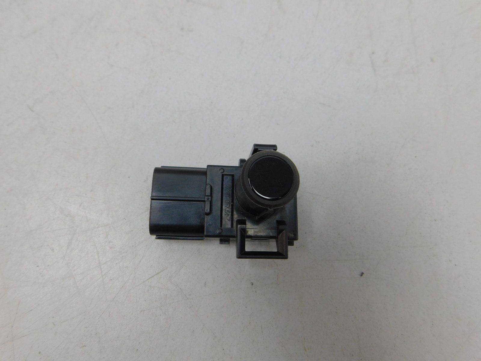 Датчик парковки Toyota Camry V50 2011-2018