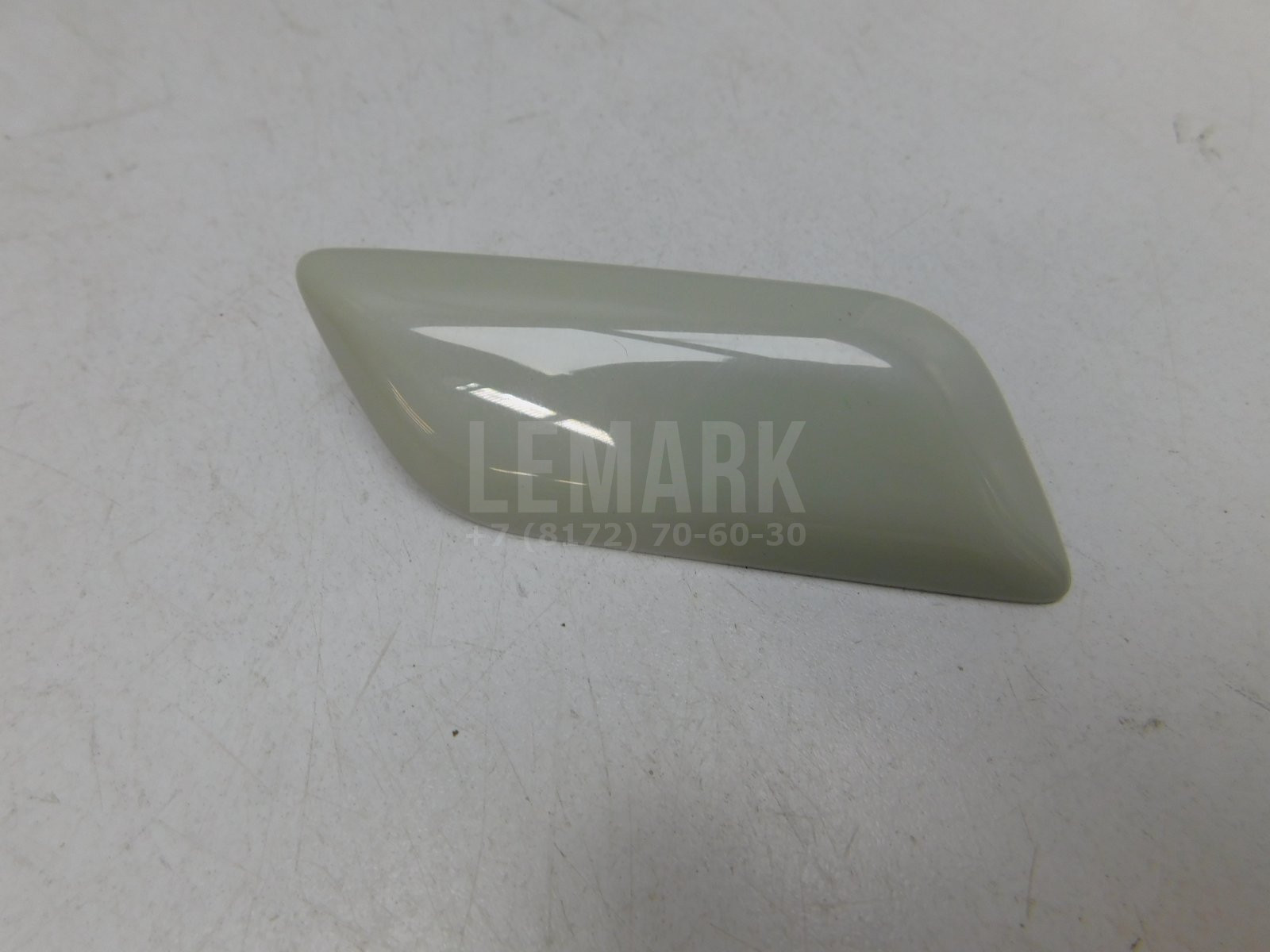 Крышка омывателя фары Toyota Camry V50 2011-2018 Toyota 8538433010