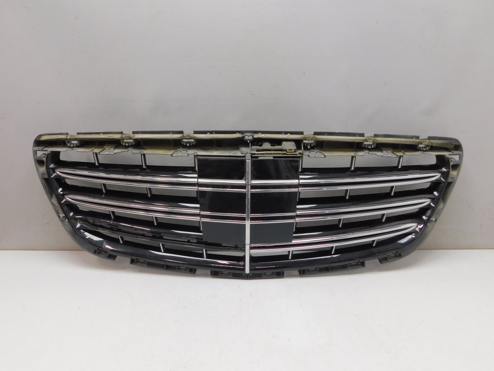Решетка радиатора Mercedes-Benz S-Klasse W222 2013>