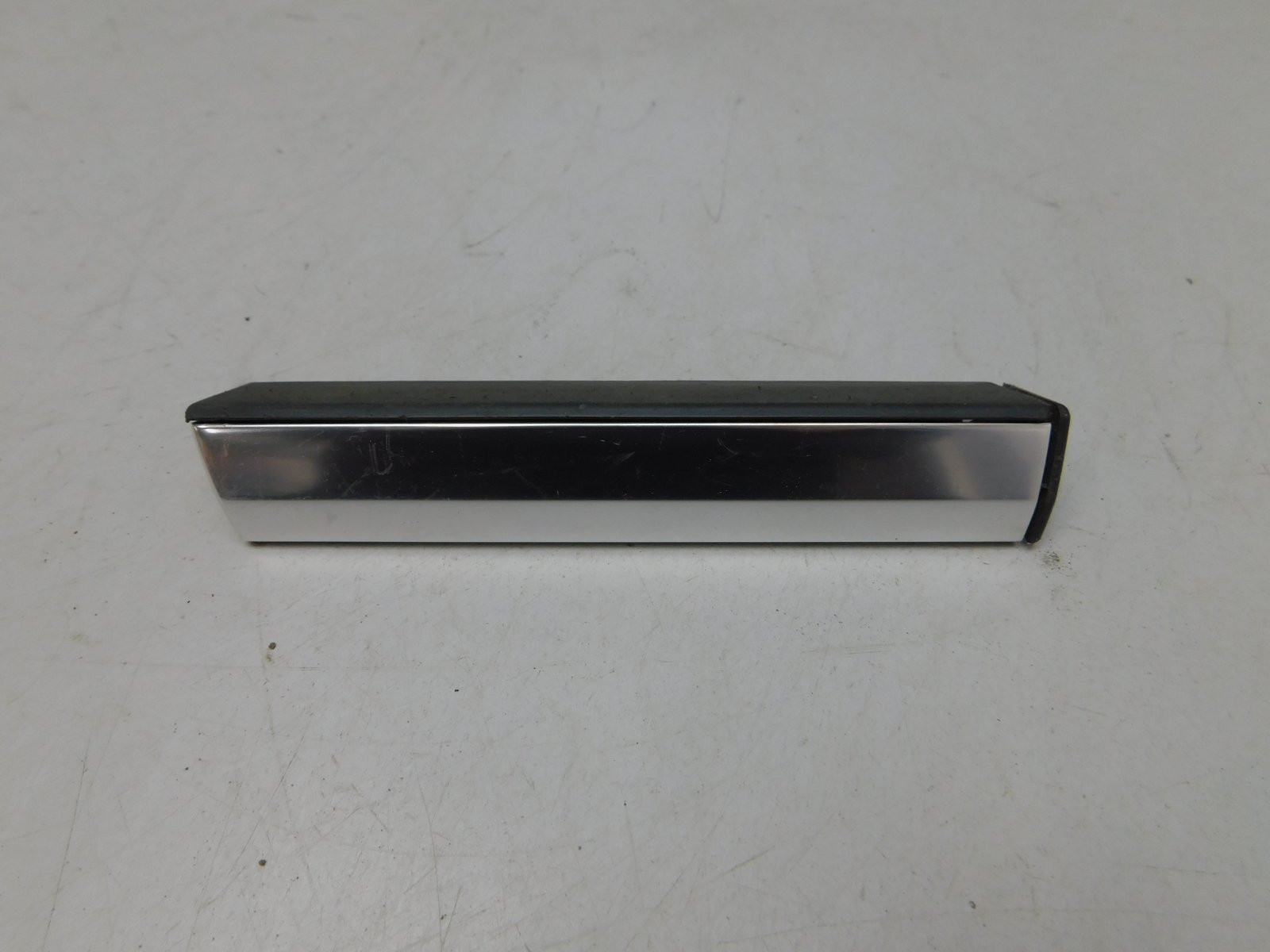 Накладка крыла переднего левого Audi A8 [4N] 2018>