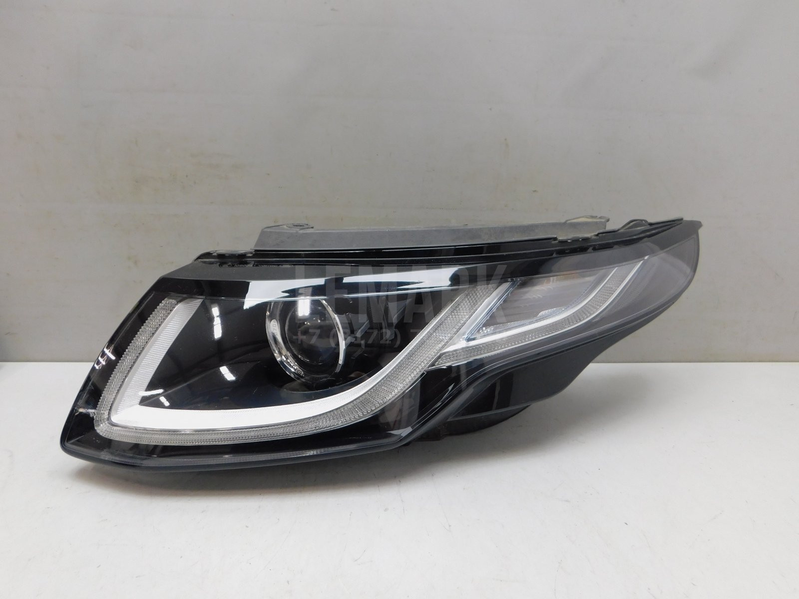 Фара левая Land Rover Range Rover Evoque 2011-2019 GJ3213W030ED