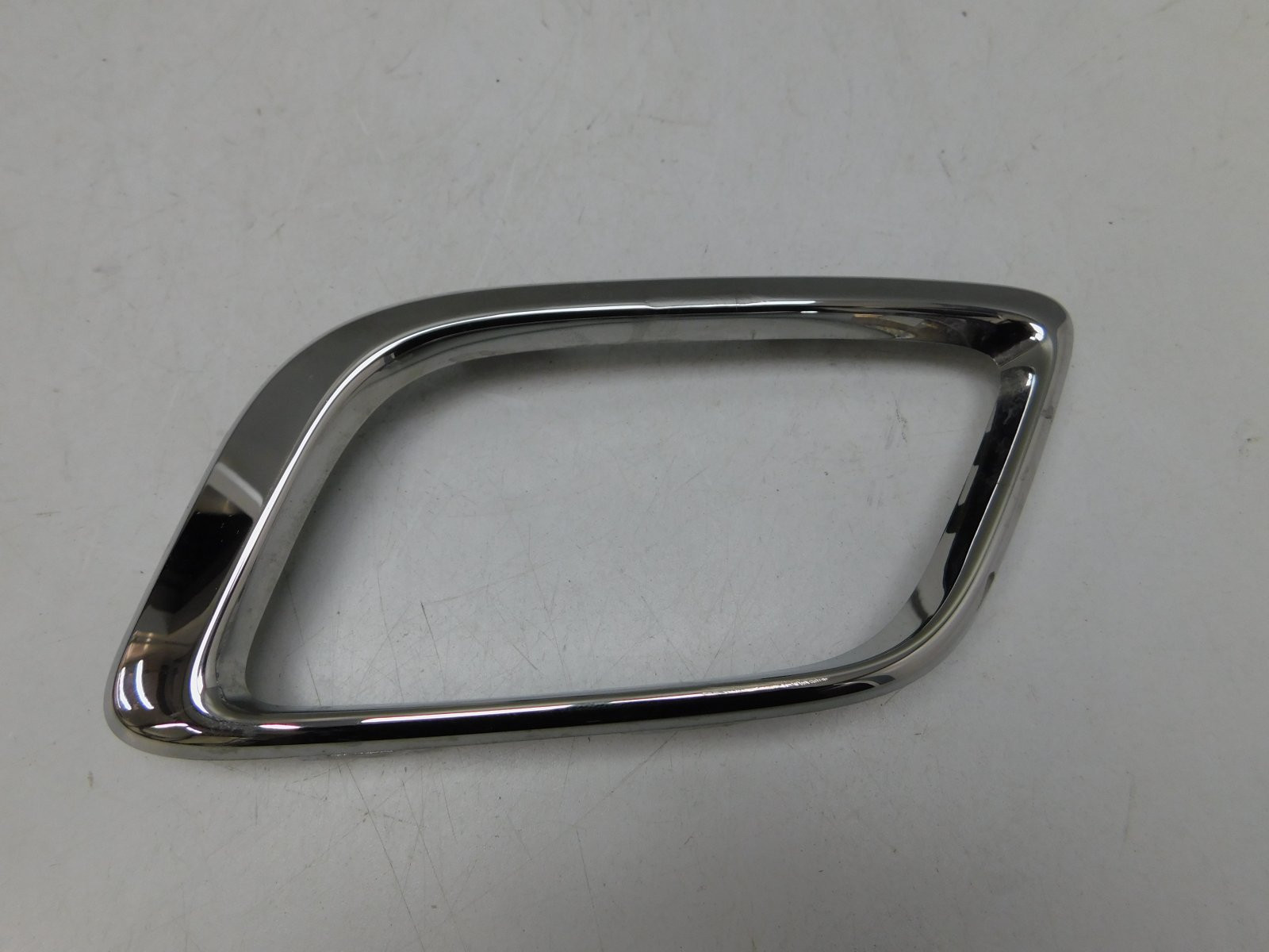 Рамка для противотуманных фар Renault Sandero 2014>