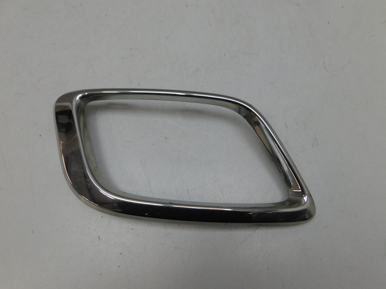 Рамка для противотуманных фар Renault Logan II 2014>