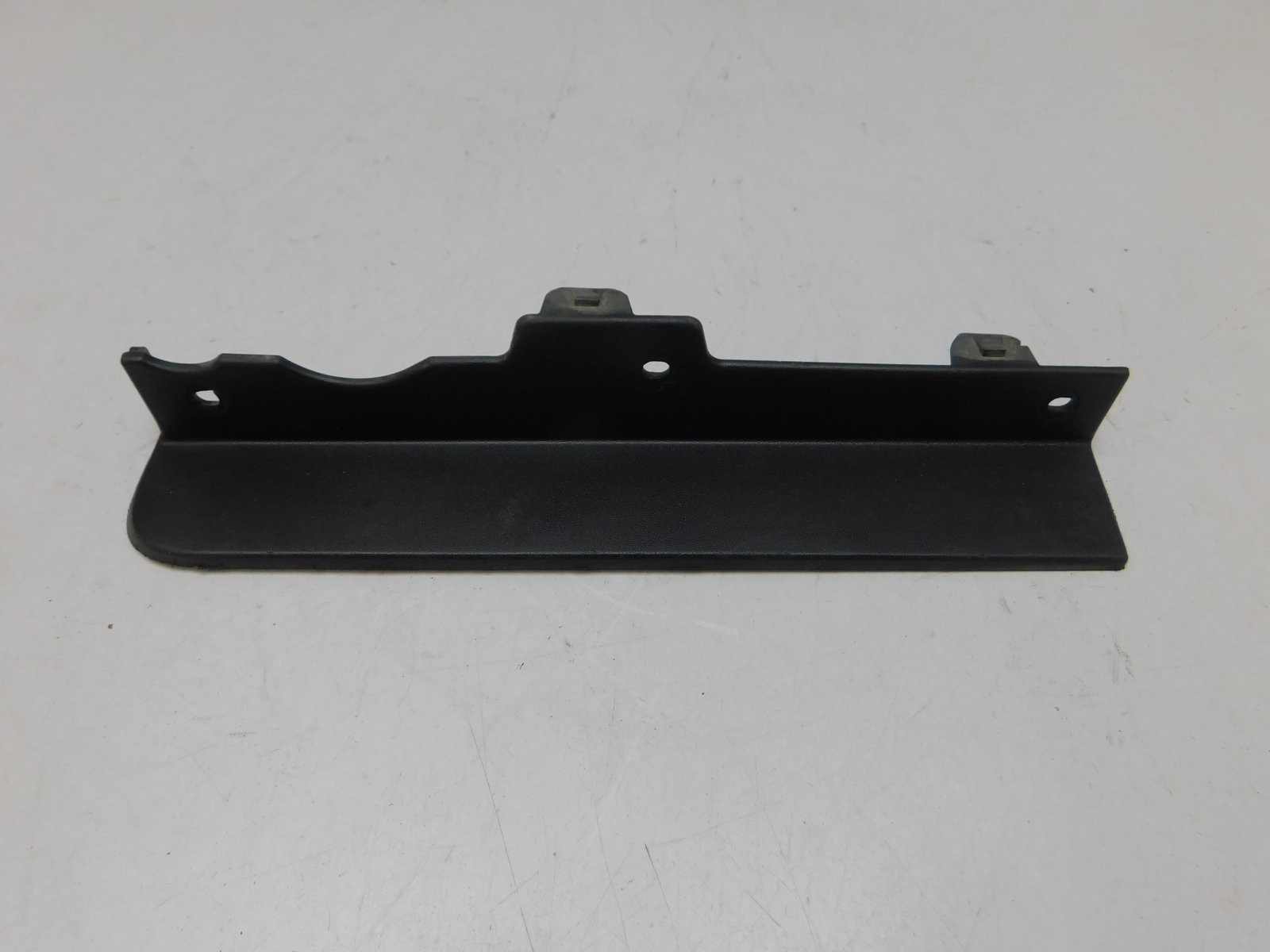 Брызговик передний правый Renault Arkana 2019>