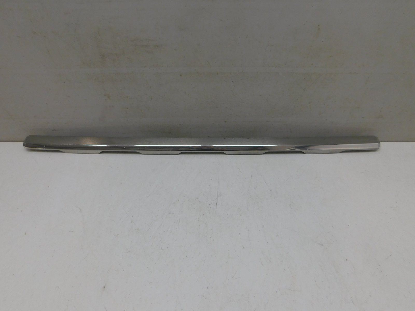 Молдинг решетки радиатора Toyota Land Cruiser (150)/Prado 2009>