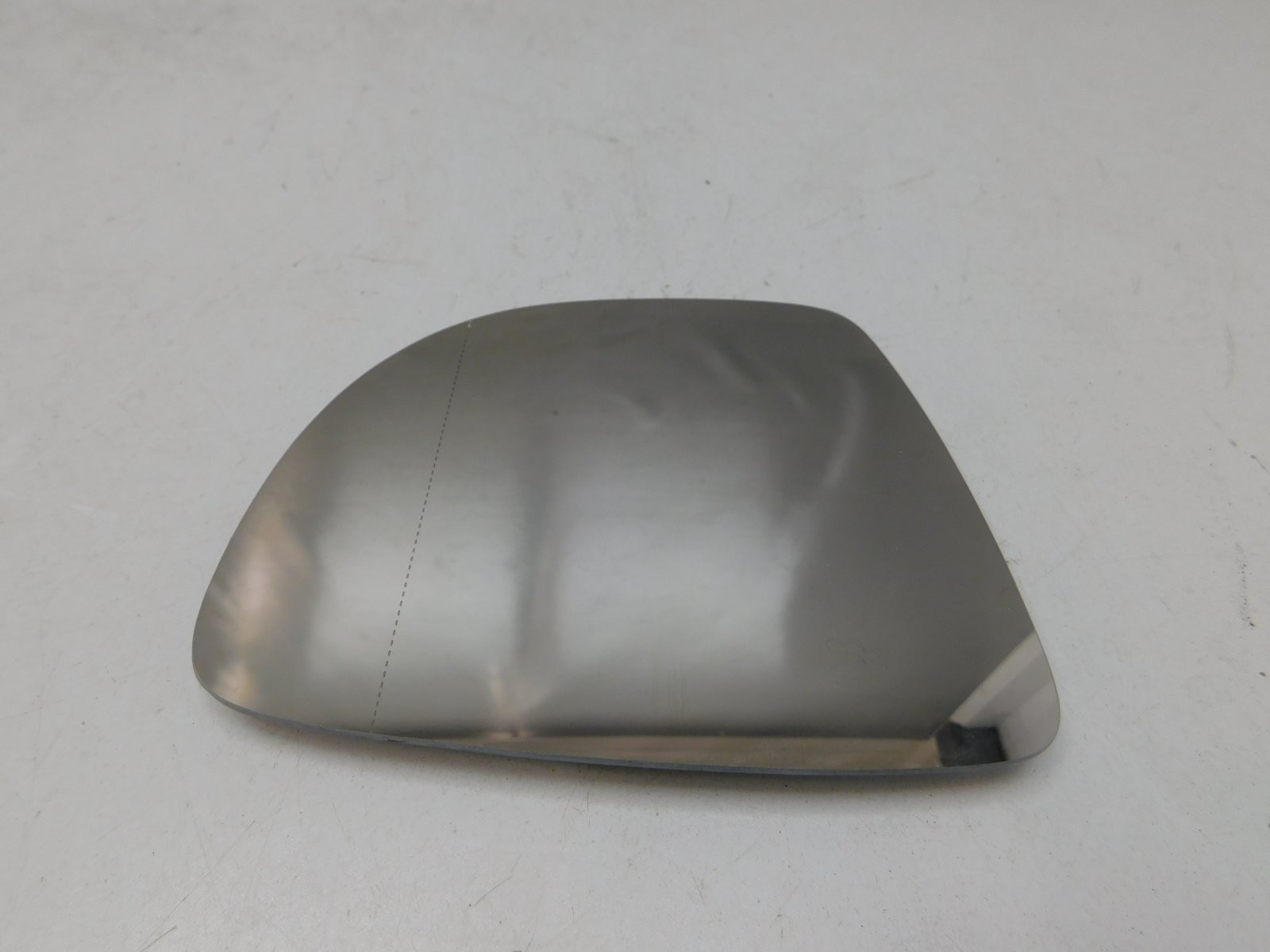 Стекло зеркала правого Renault Kaptur 2016>