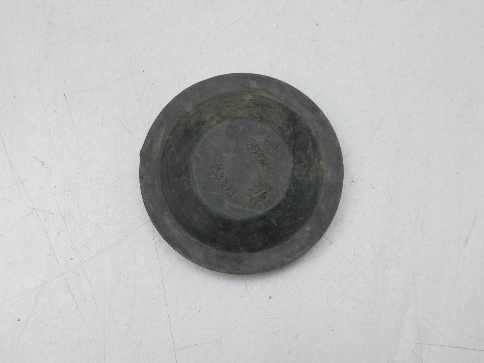 Крышка фары Volkswagen Polo Sedan 2011-2020