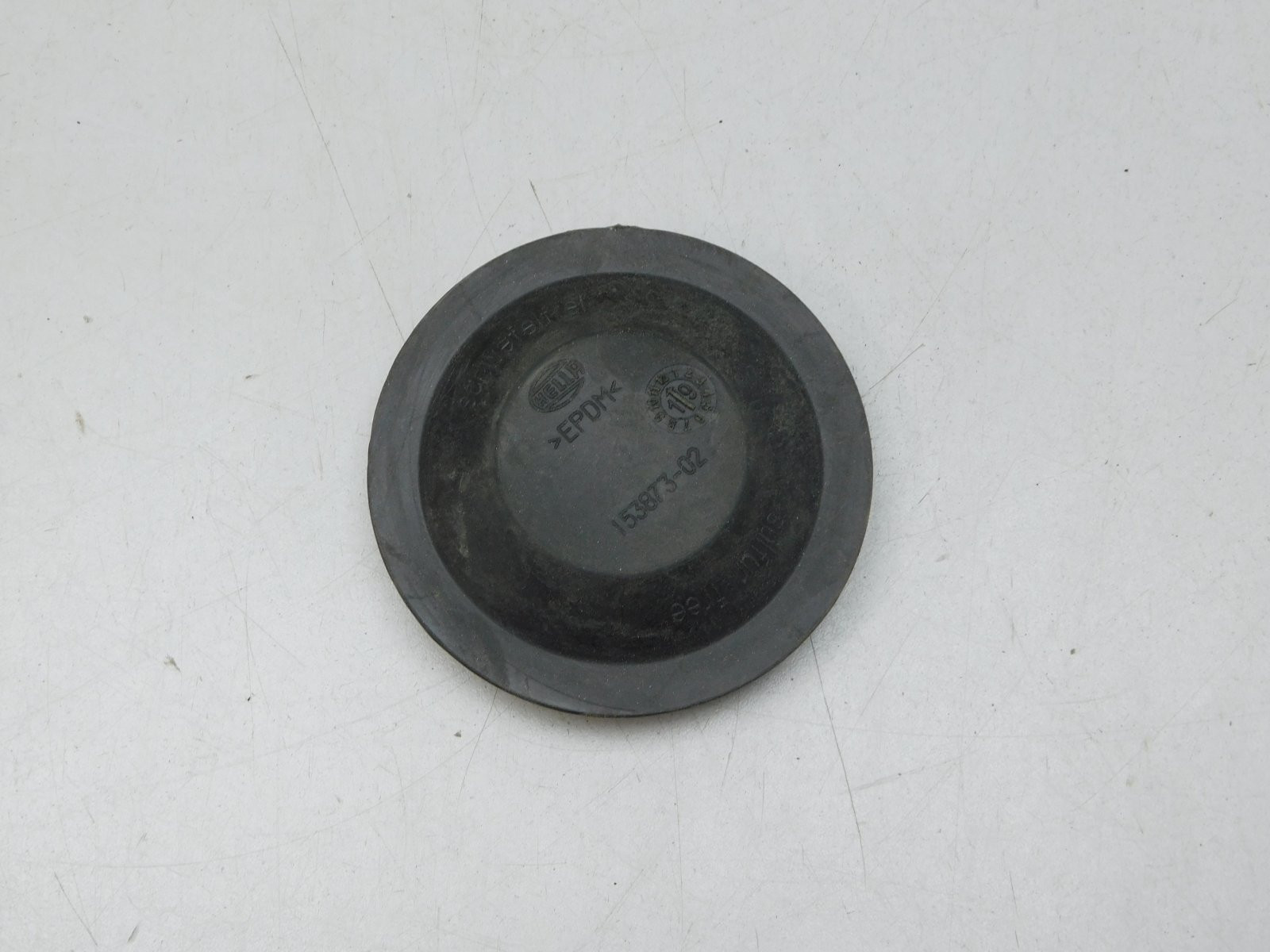 Крышка фары Volkswagen Polo Sedan 2011-2020