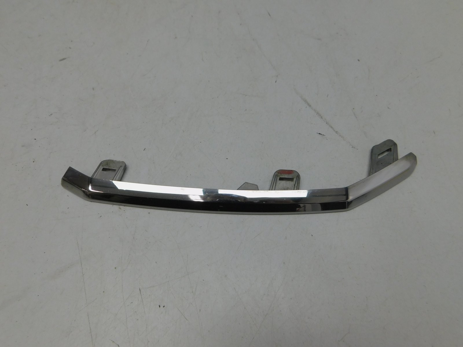 Молдинг решетки радиатора Toyota Land Cruiser (150)/Prado 2009>