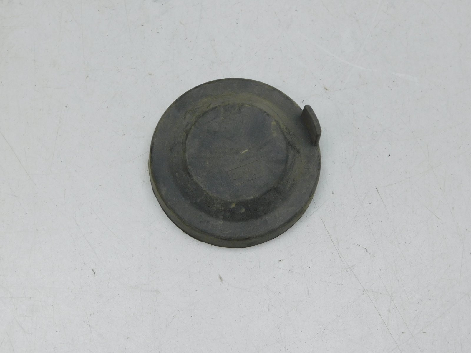 Крышка фары Volkswagen Passat B7 2011-2015