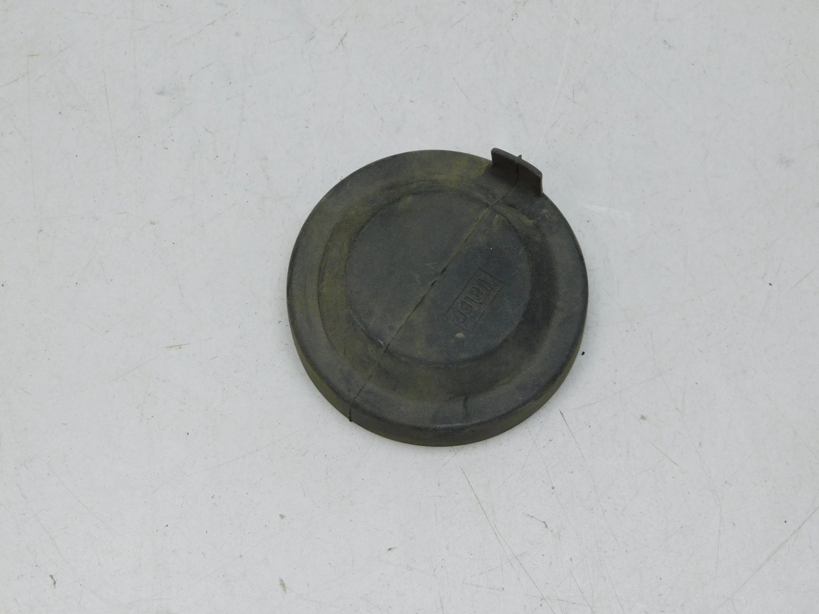 Крышка фары Volkswagen Passat B7 2011-2015