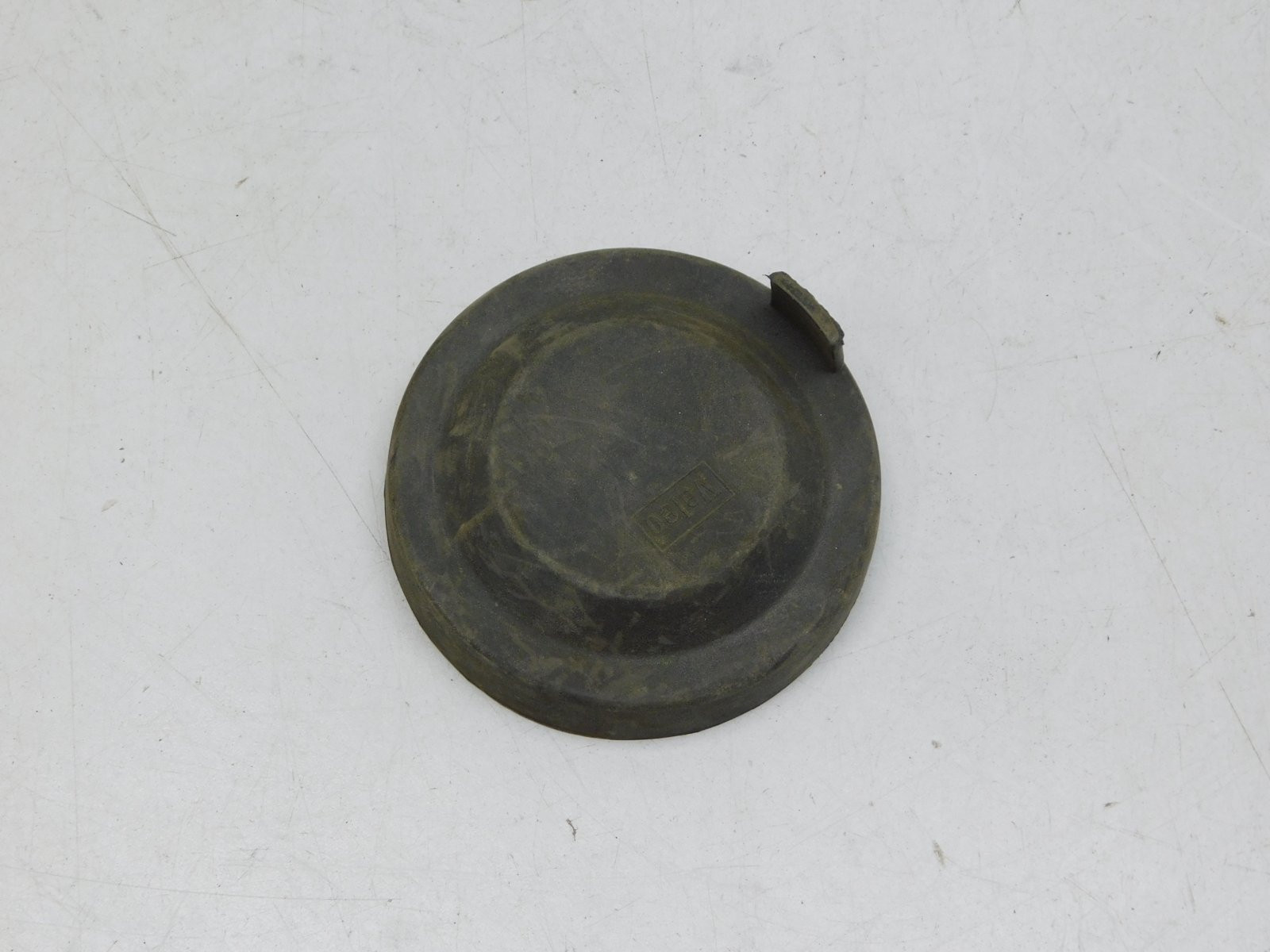 Крышка фары Volkswagen Passat B7 2011-2015