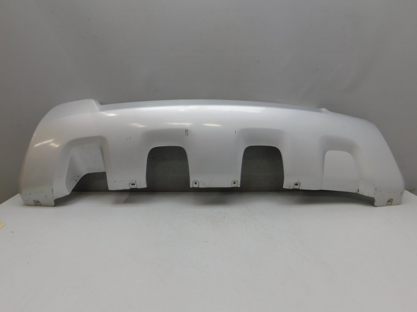 Накладка заднего бампера Renault Duster 2011>