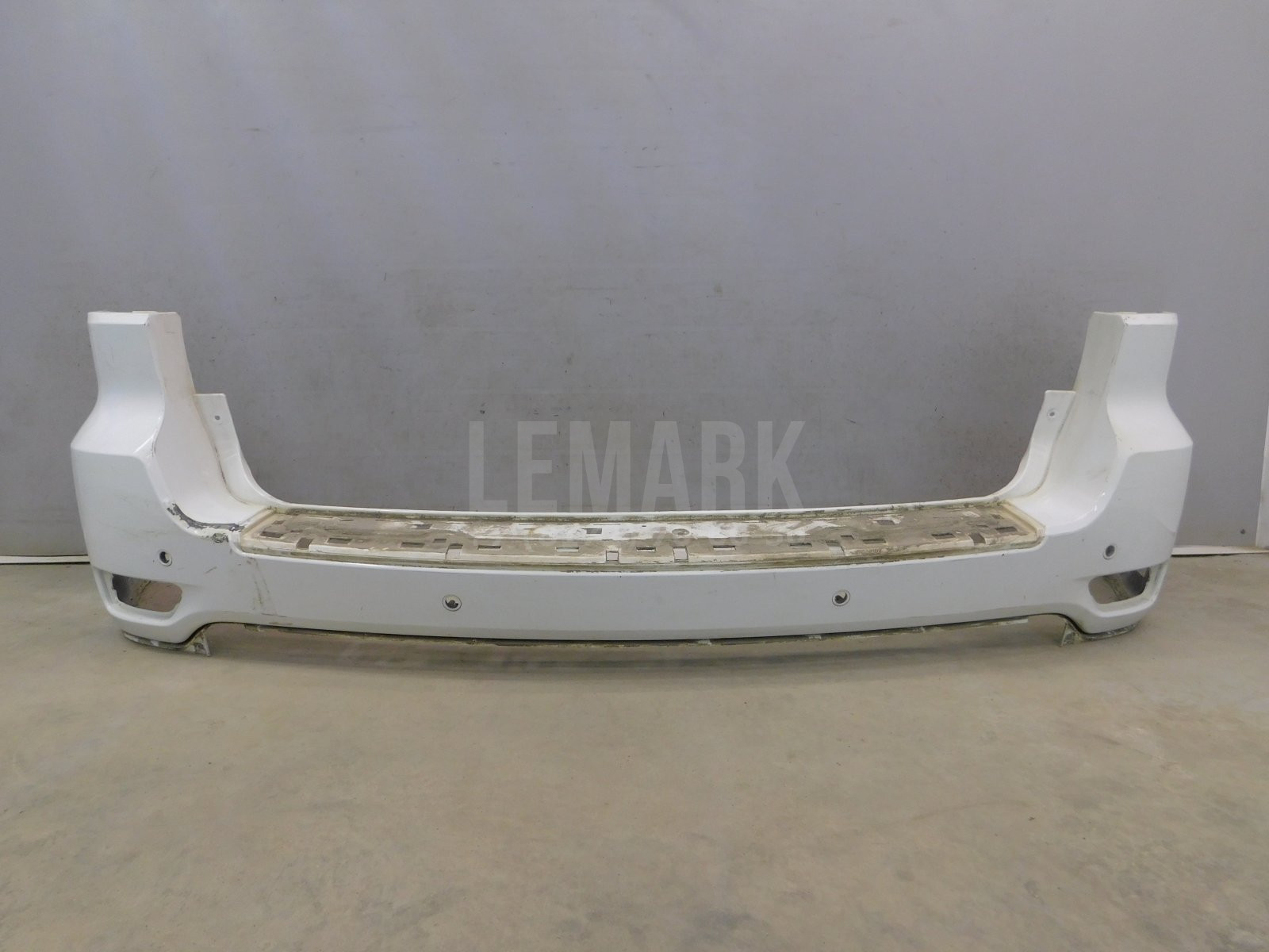 Бампер задний Jeep Grand Cherokee (WK2) 2010> 61827463000
