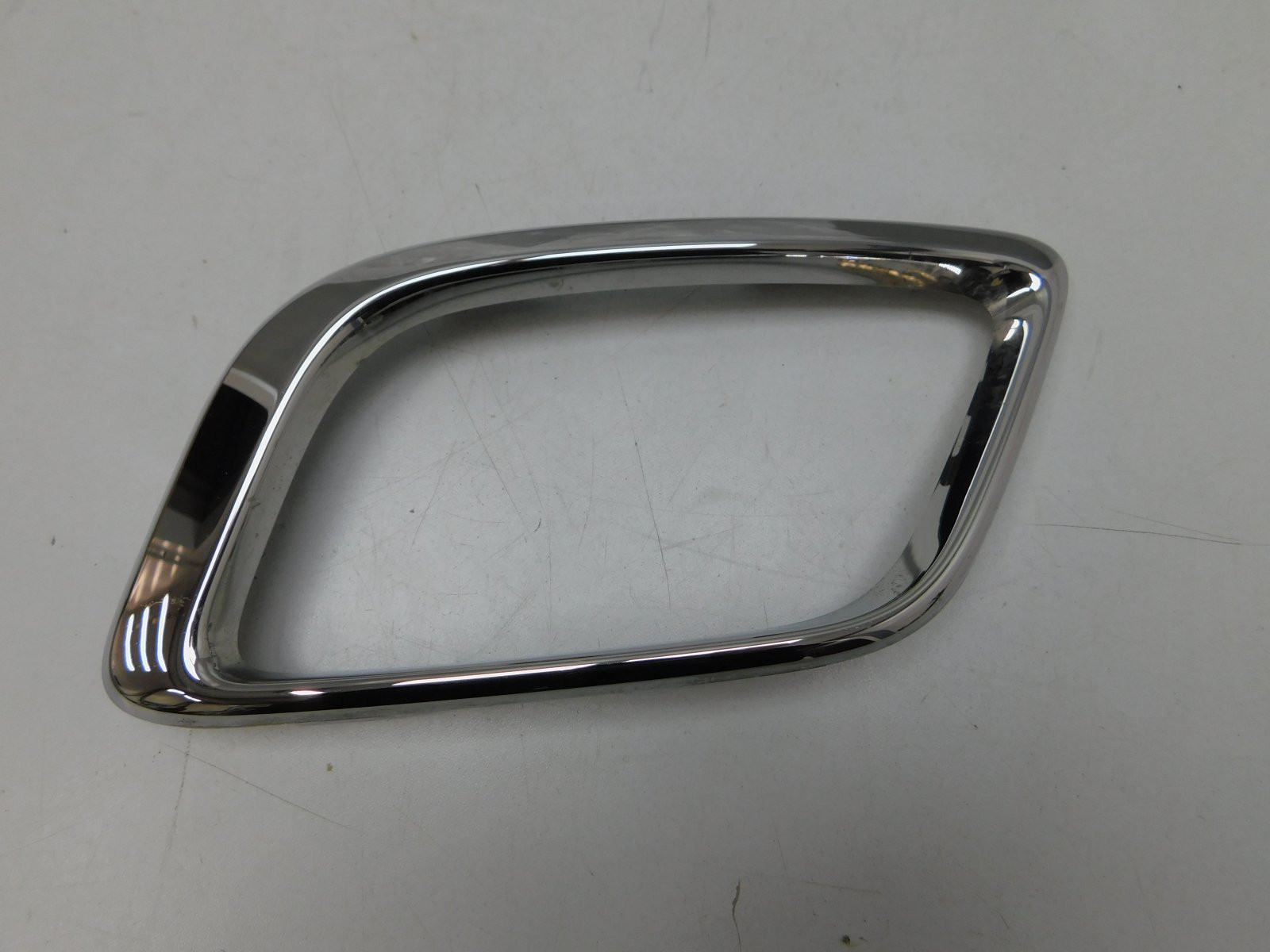 Рамка для противотуманных фар Renault Logan II 2014>