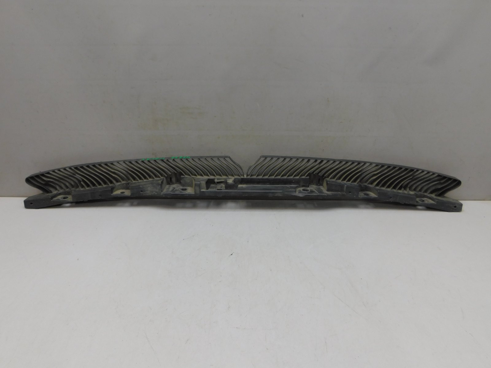 Кронштейн заднего бампера Volkswagen Tiguan 2017>