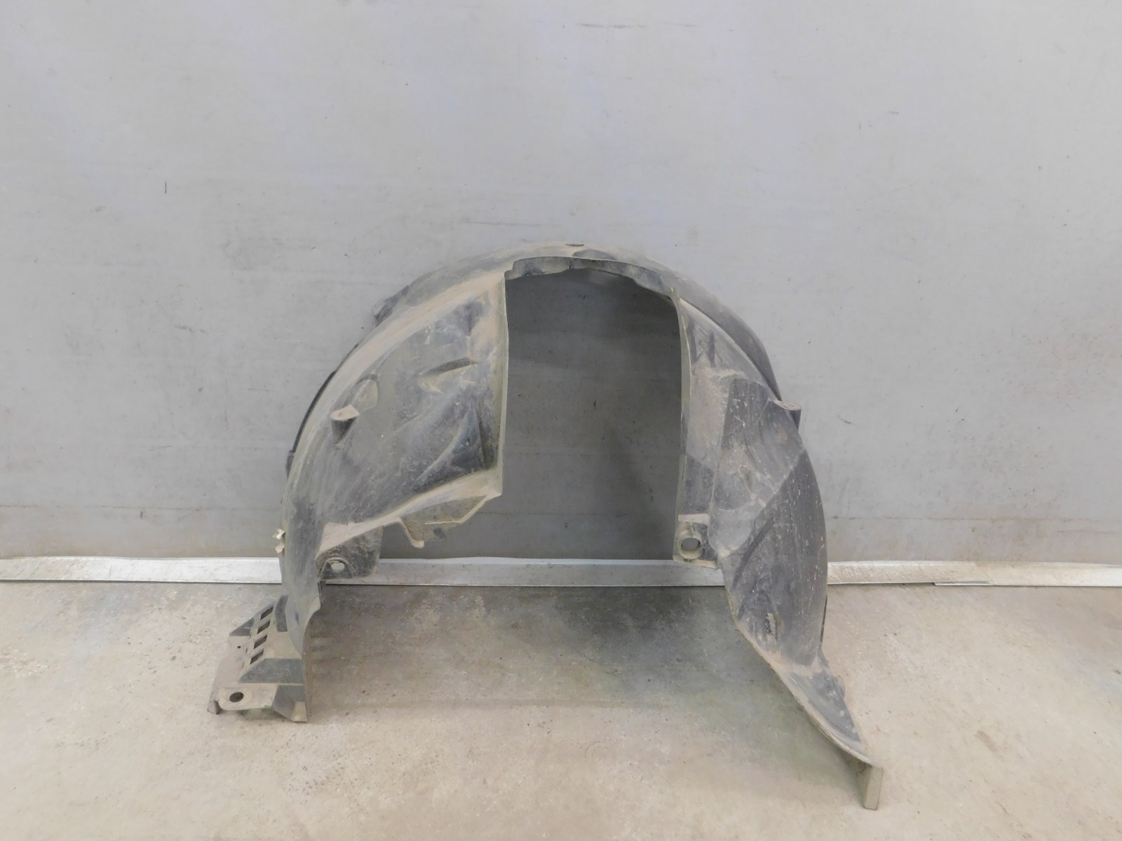 Локер передний правый Renault Logan II 2014>