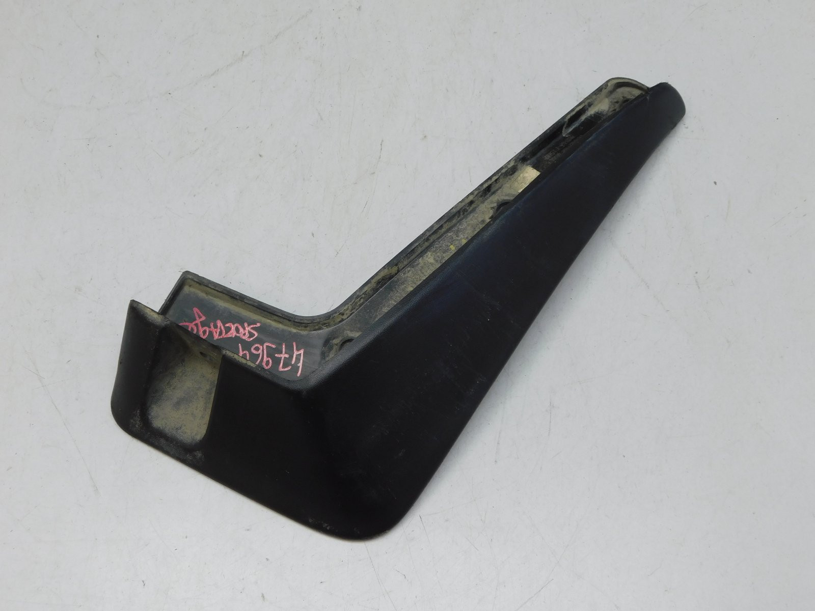 Брызговик задний правый Kia Sportage 2015>