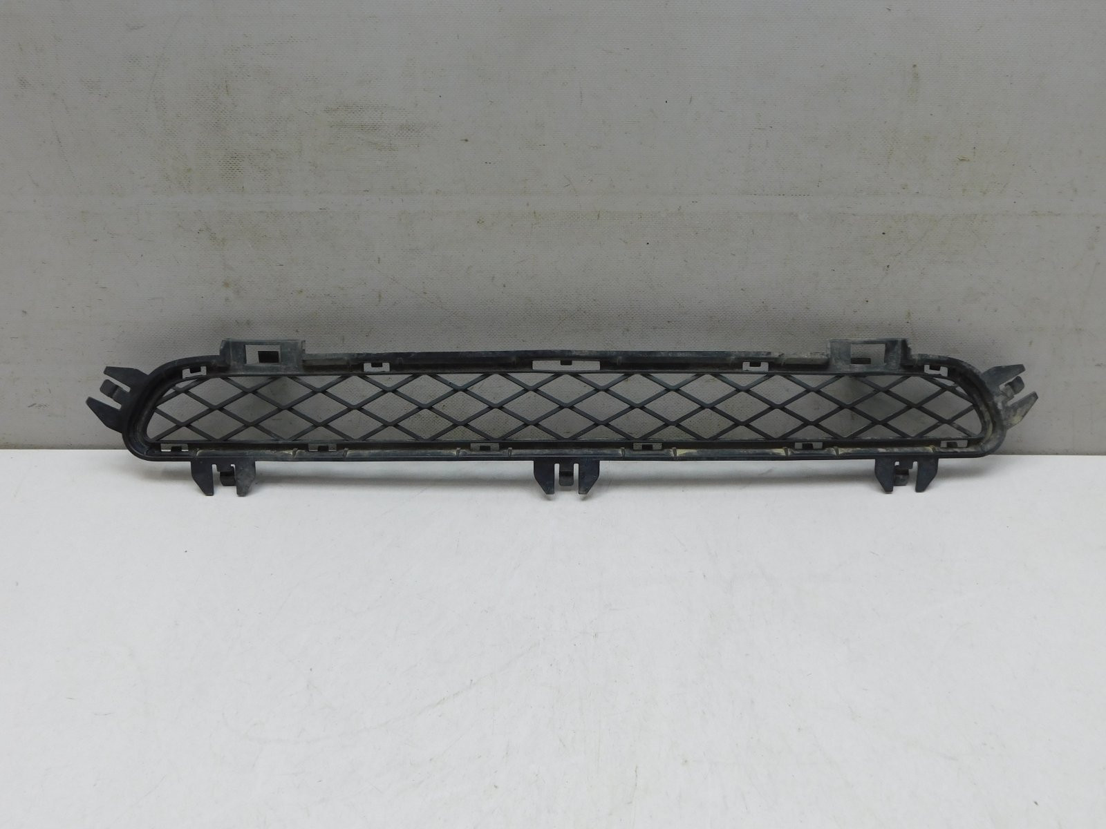 Решетка в бампер центральная BMW X3 F25 2010>